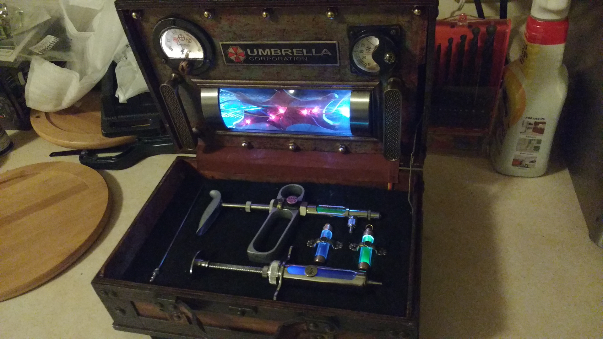 The post apocalyptic T-Virus Tracker